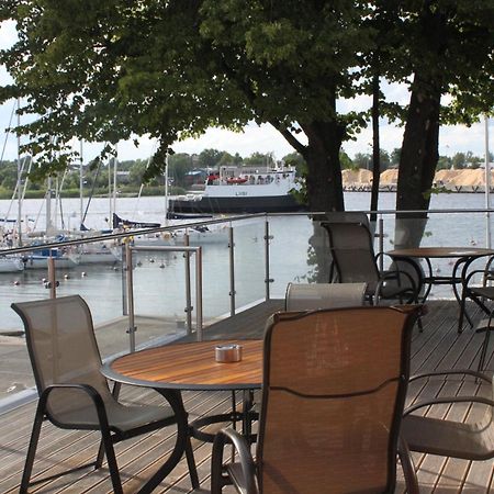 Hotel Paernu Jahtklubi Kuelalistemaja Esterno foto