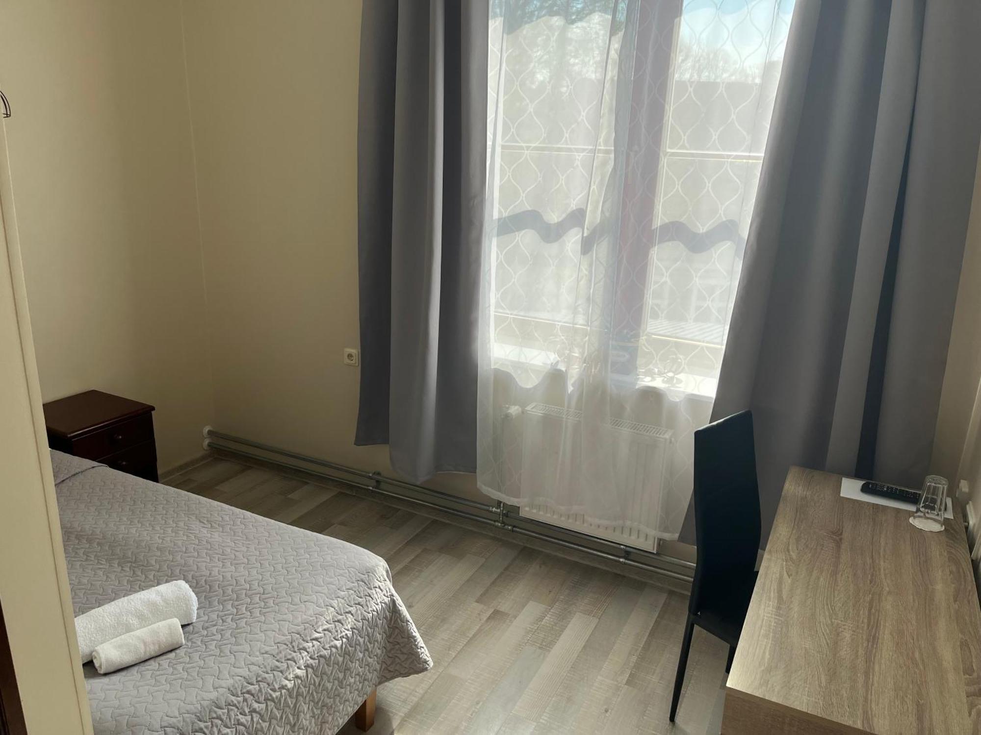Hotel Paernu Jahtklubi Kuelalistemaja Esterno foto