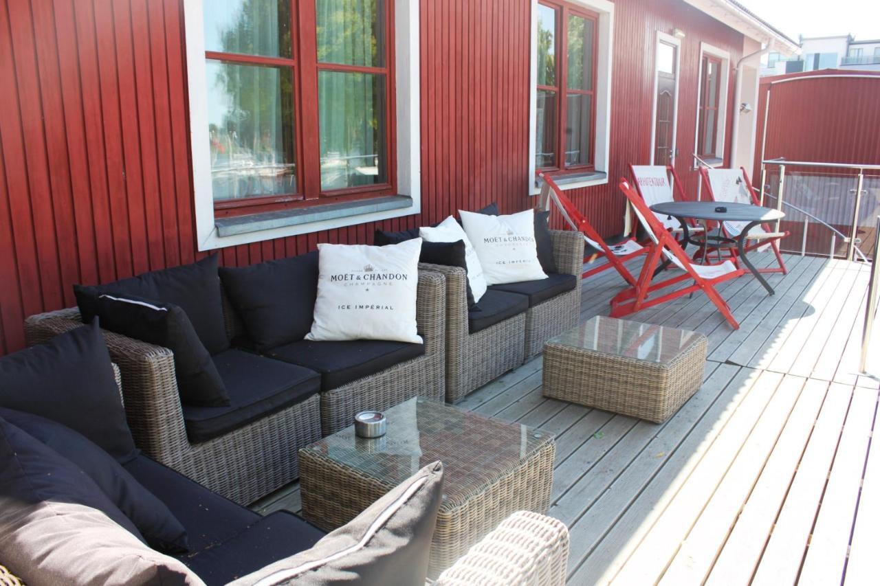 Hotel Paernu Jahtklubi Kuelalistemaja Esterno foto